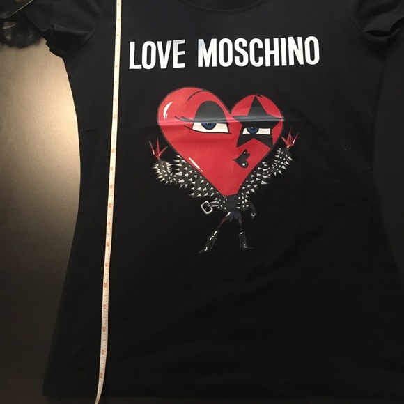 NWT Love Moschino women’s T-shirt in size US 8 - Picture 8 of 8